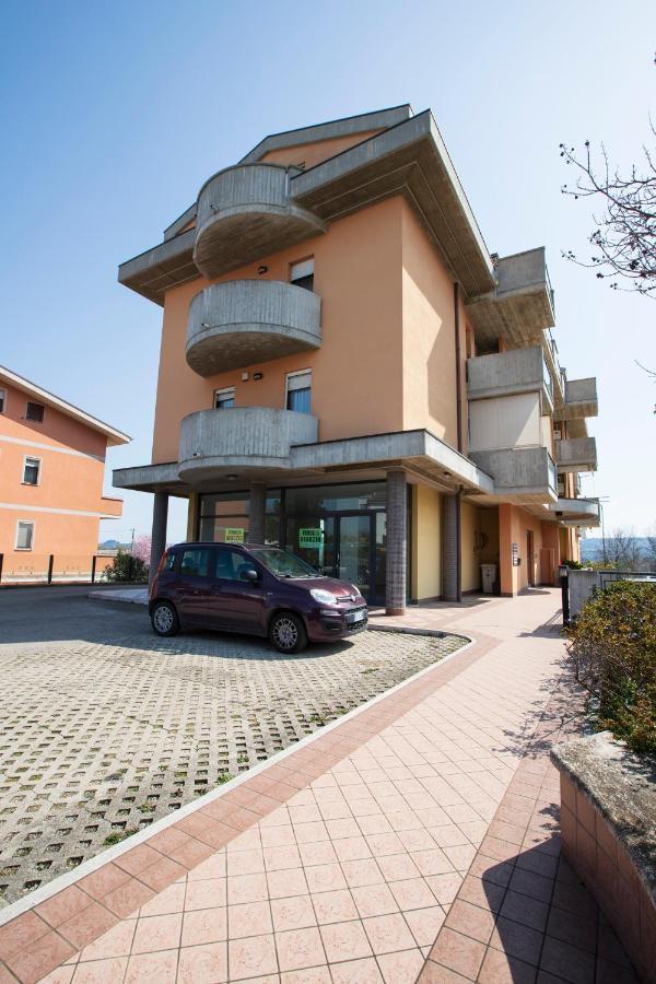 B&B Calima - - Completo Relax Spoltore Eksteriør bilde